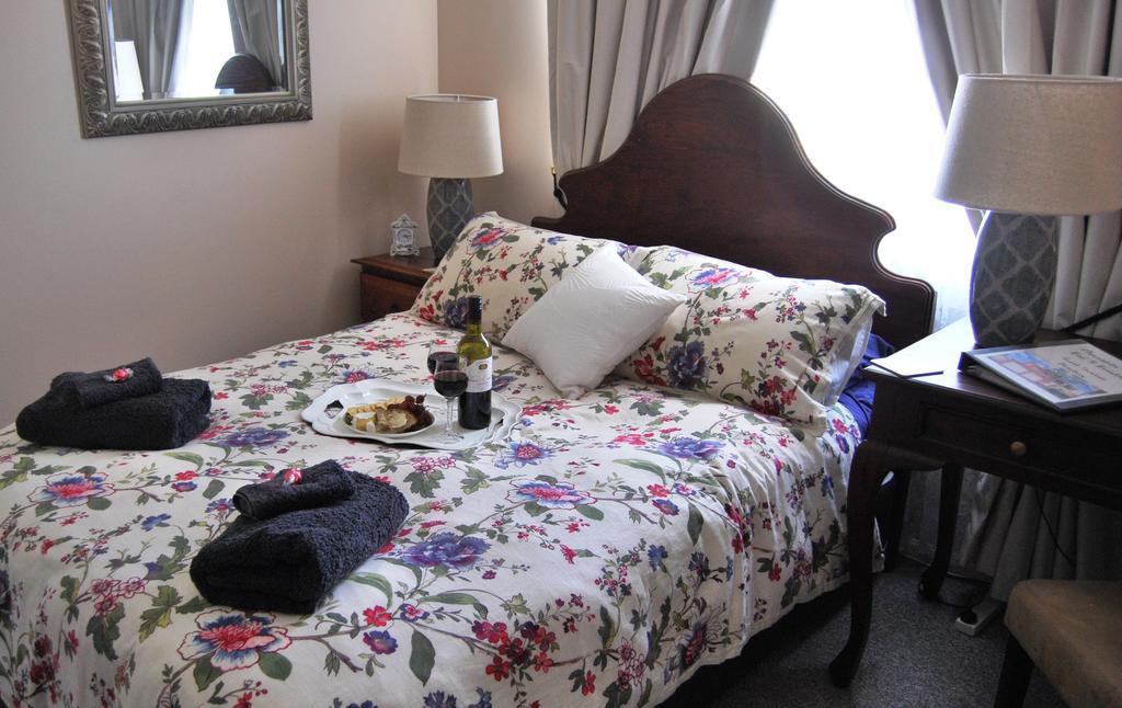 Cutmore Cottages - Meurants Manor Stanhope Gardens Δωμάτιο φωτογραφία